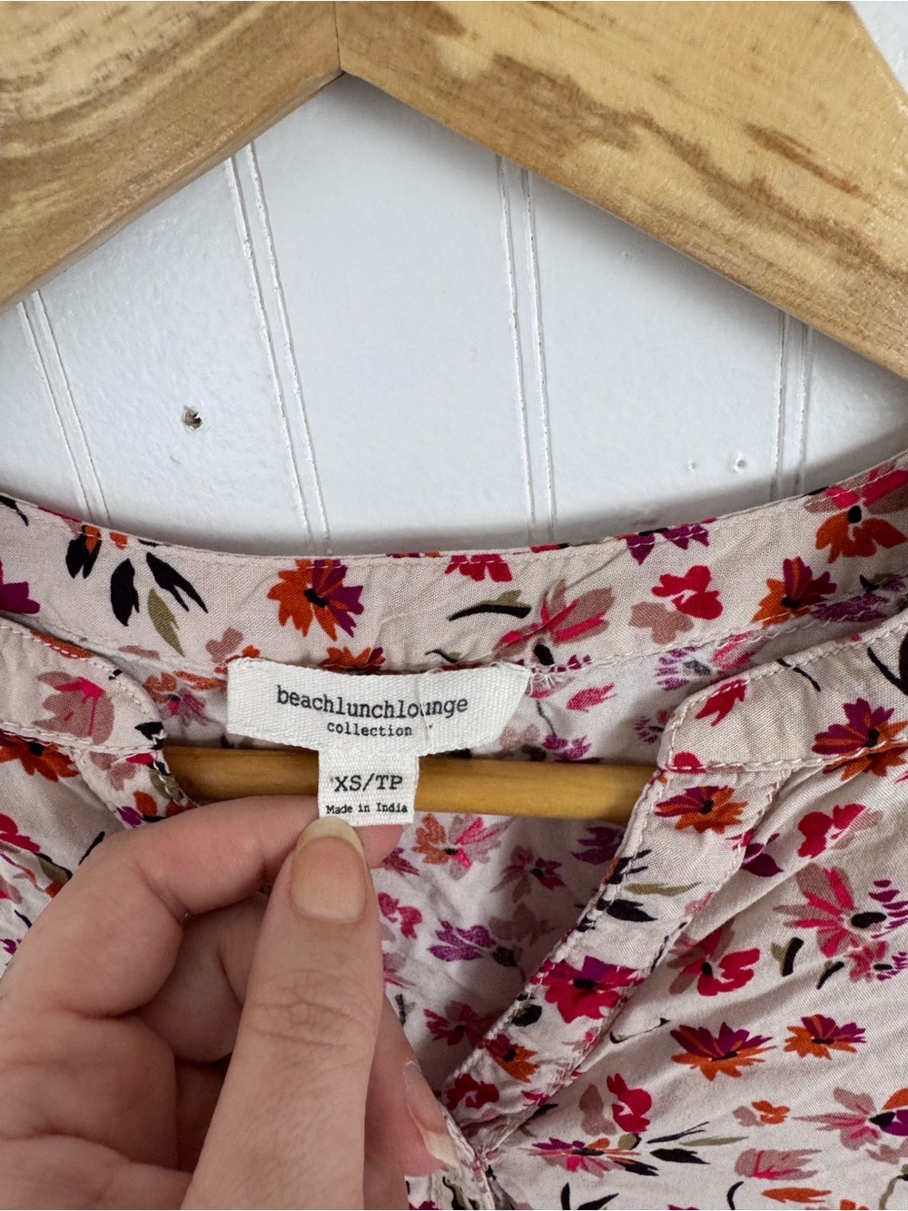 Beachlunchlounge Floral Shirt - Picture 3 of 6